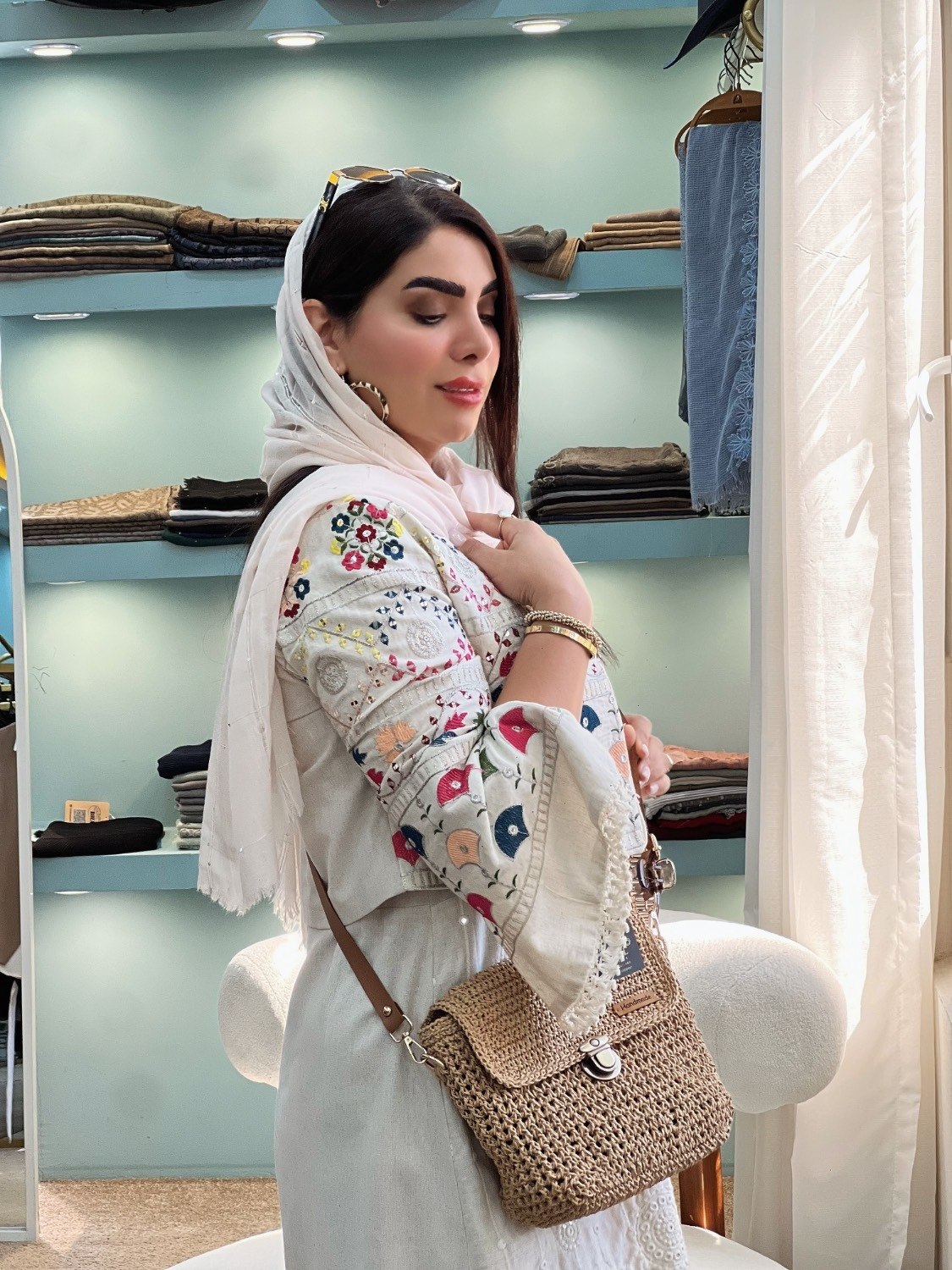 کراپ کت و سارافون