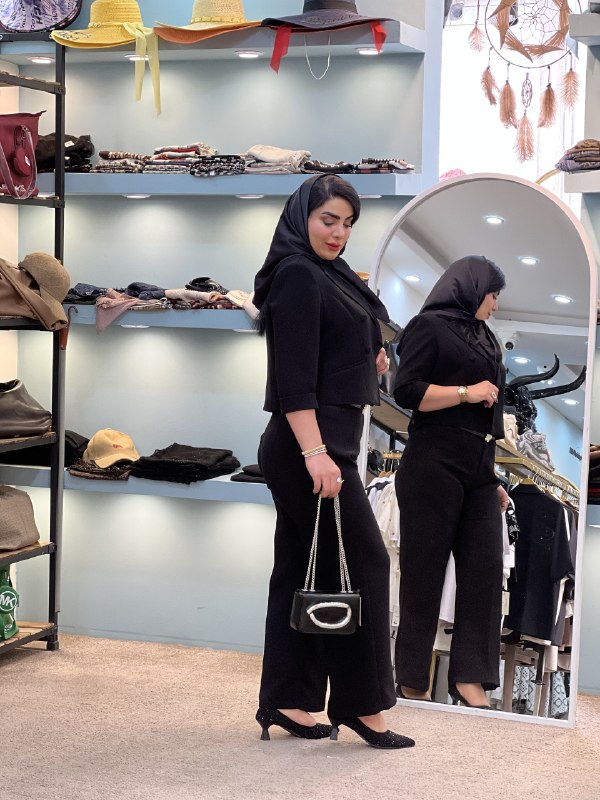 ست کراپ کت و شلوار