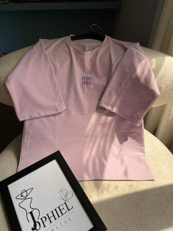 تیشرت miu miu