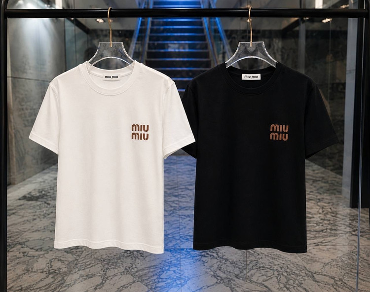تیشرت وارداتی miu miu