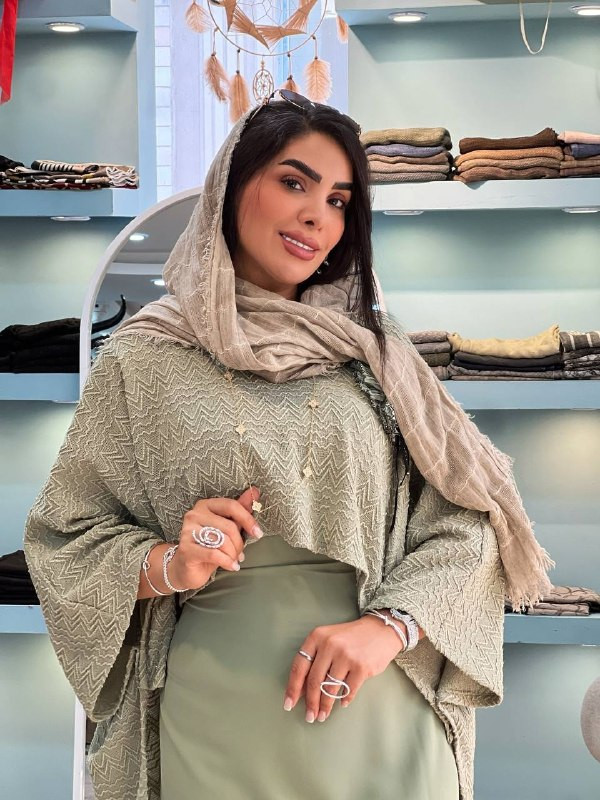 ست پیراهن و پانچ زنانه