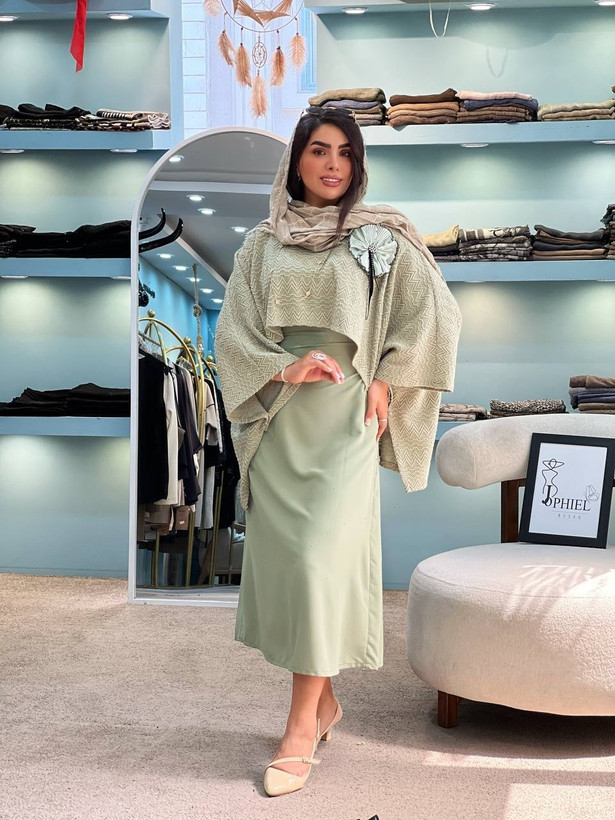 ست پیراهن و پانچ زنانه