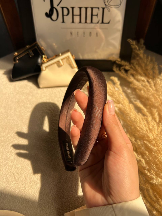 تل ساتن miu miu