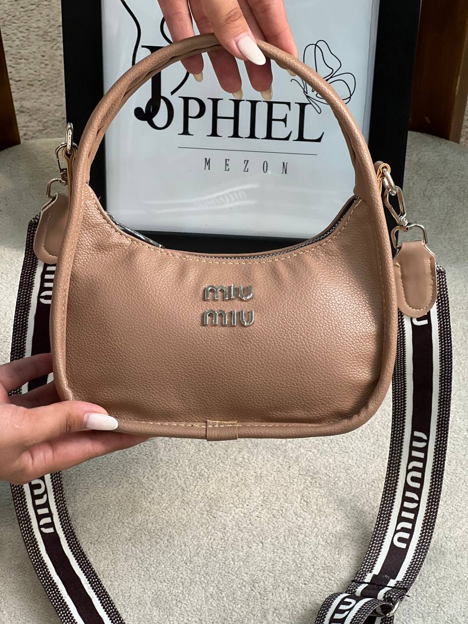 کیف miu miu