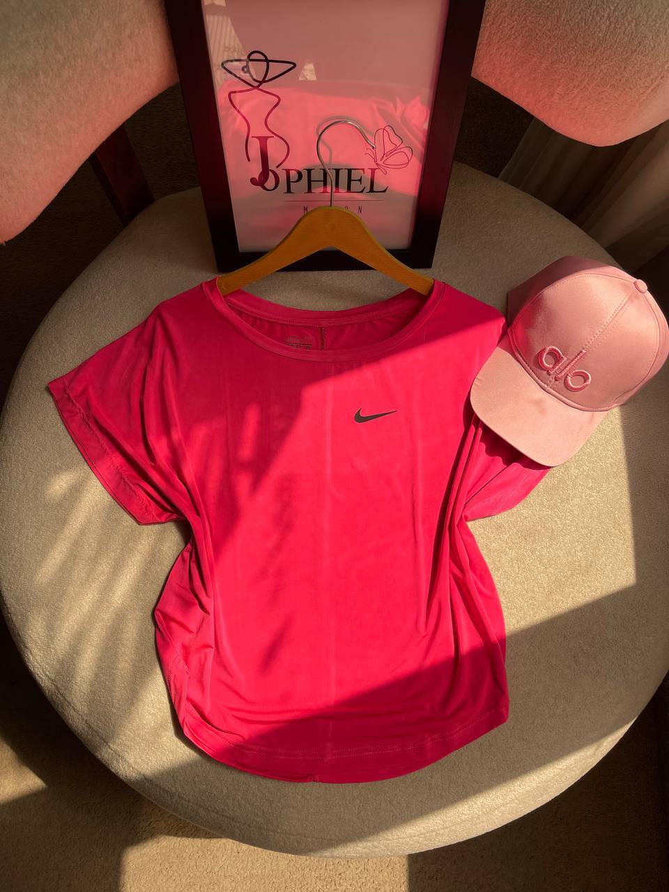 کراپ تیشرت  ورزشی NIKE