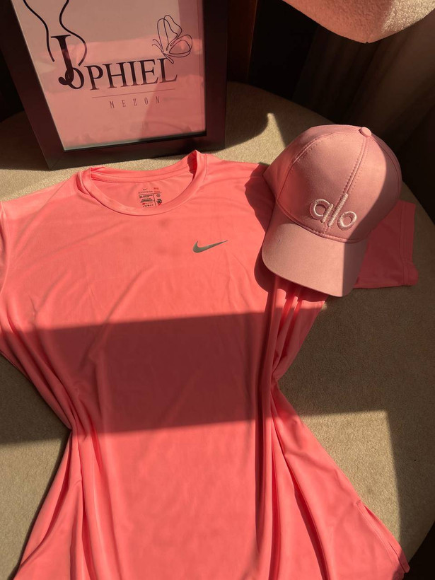تیشرت ورزشی NIKE
