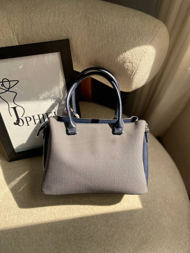 کیف زنانه دلیا
