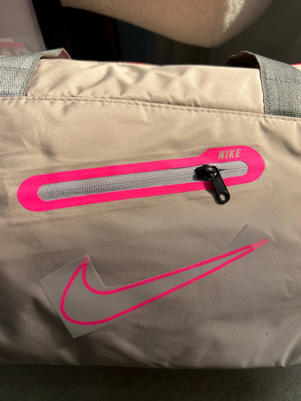 ساک ورزشی NIKE | ضدآب، جادار و کاربردی