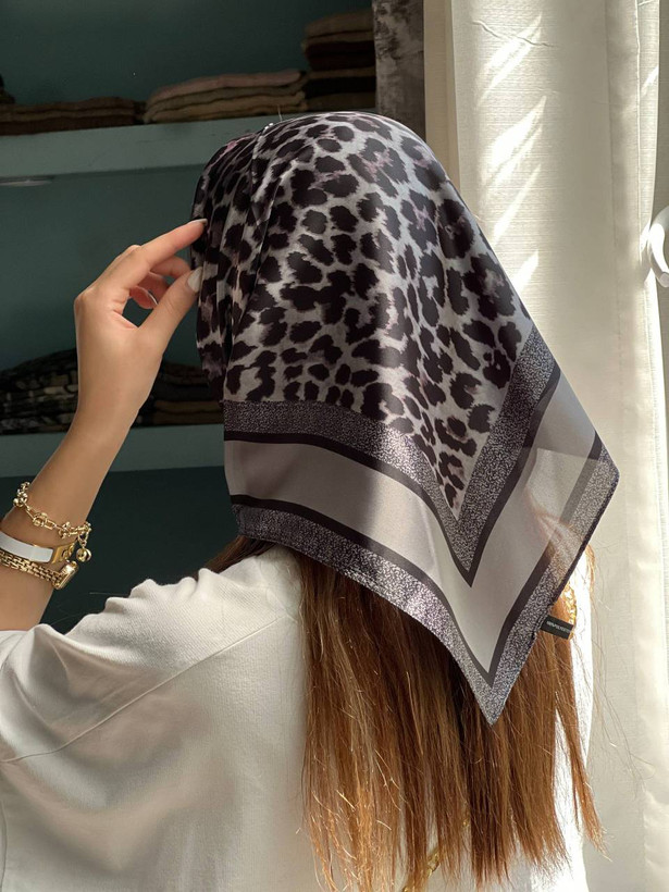 مینی اسکارف وارداتی
