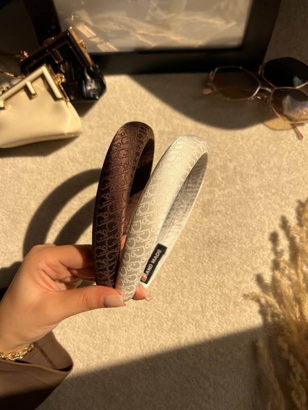 تل ساتن Dior