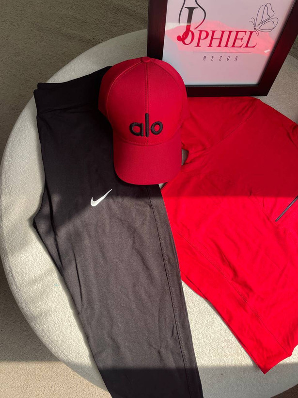 ست نیم تنه و لگ NIKE