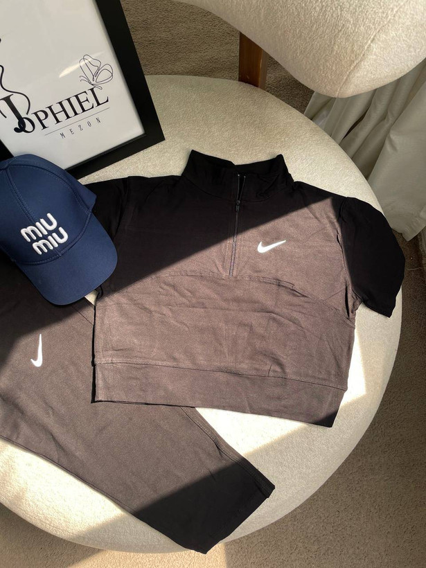 ست نیم تنه و لگ NIKE