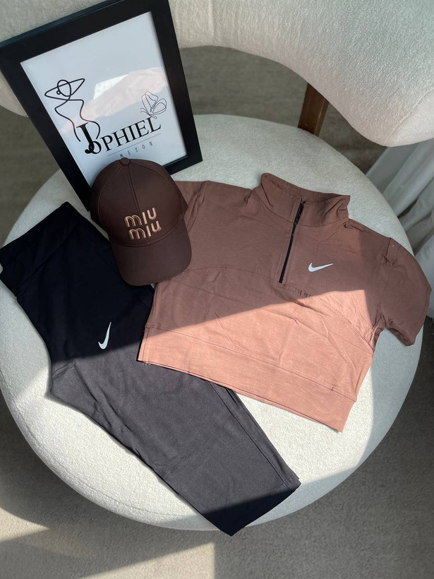 ست نیم تنه و لگ NIKE