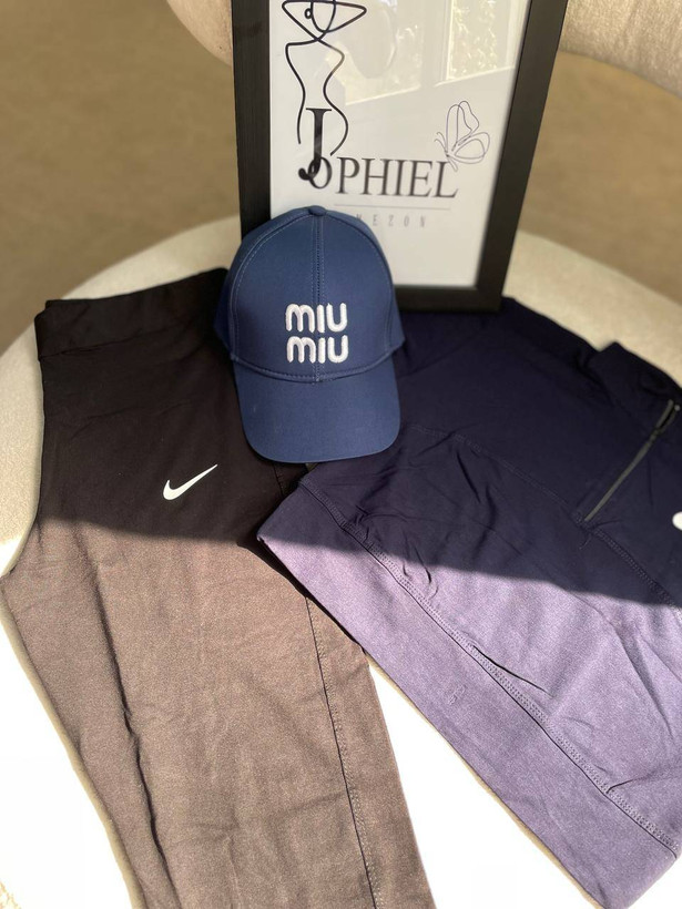 ست نیم تنه و لگ NIKE