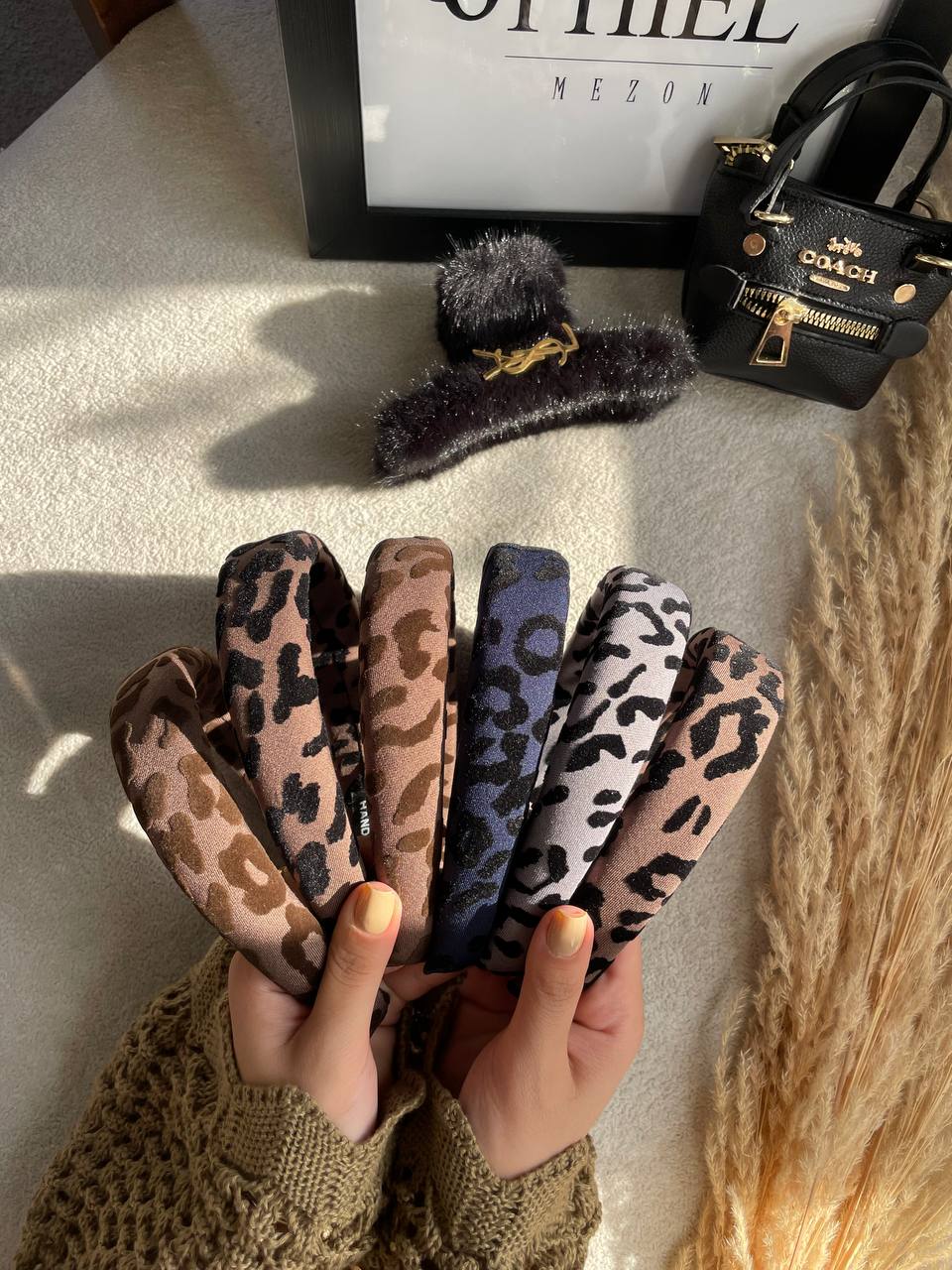 تل پائیزه velvet leo