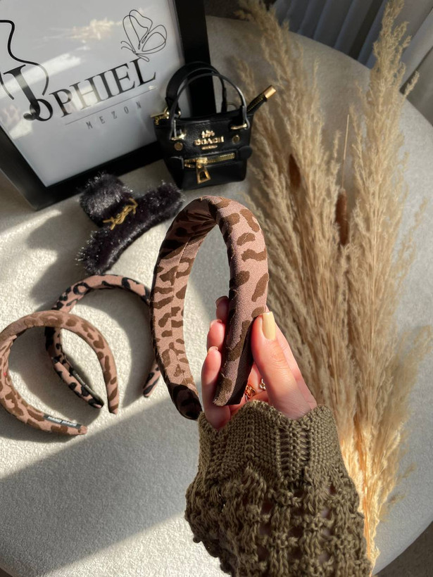 تل پائیزه velvet leo